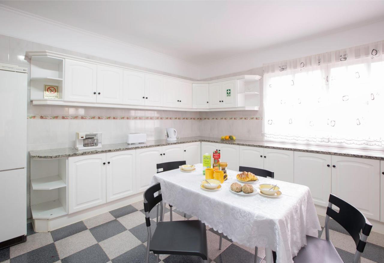 Charming Apartments In Funchal - Sao Goncalo Bilik gambar