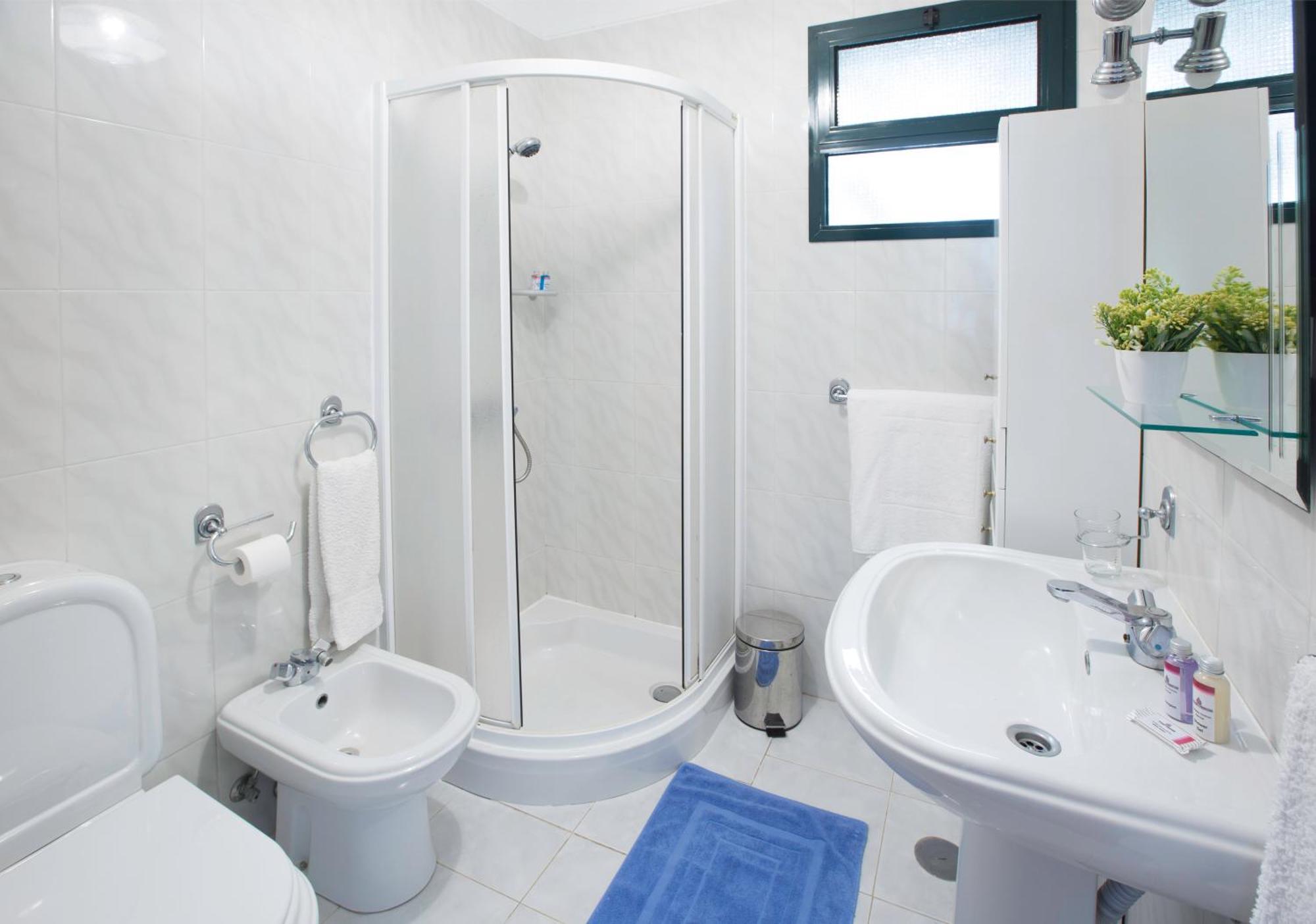 Charming Apartments In Funchal - Sao Goncalo Bilik gambar