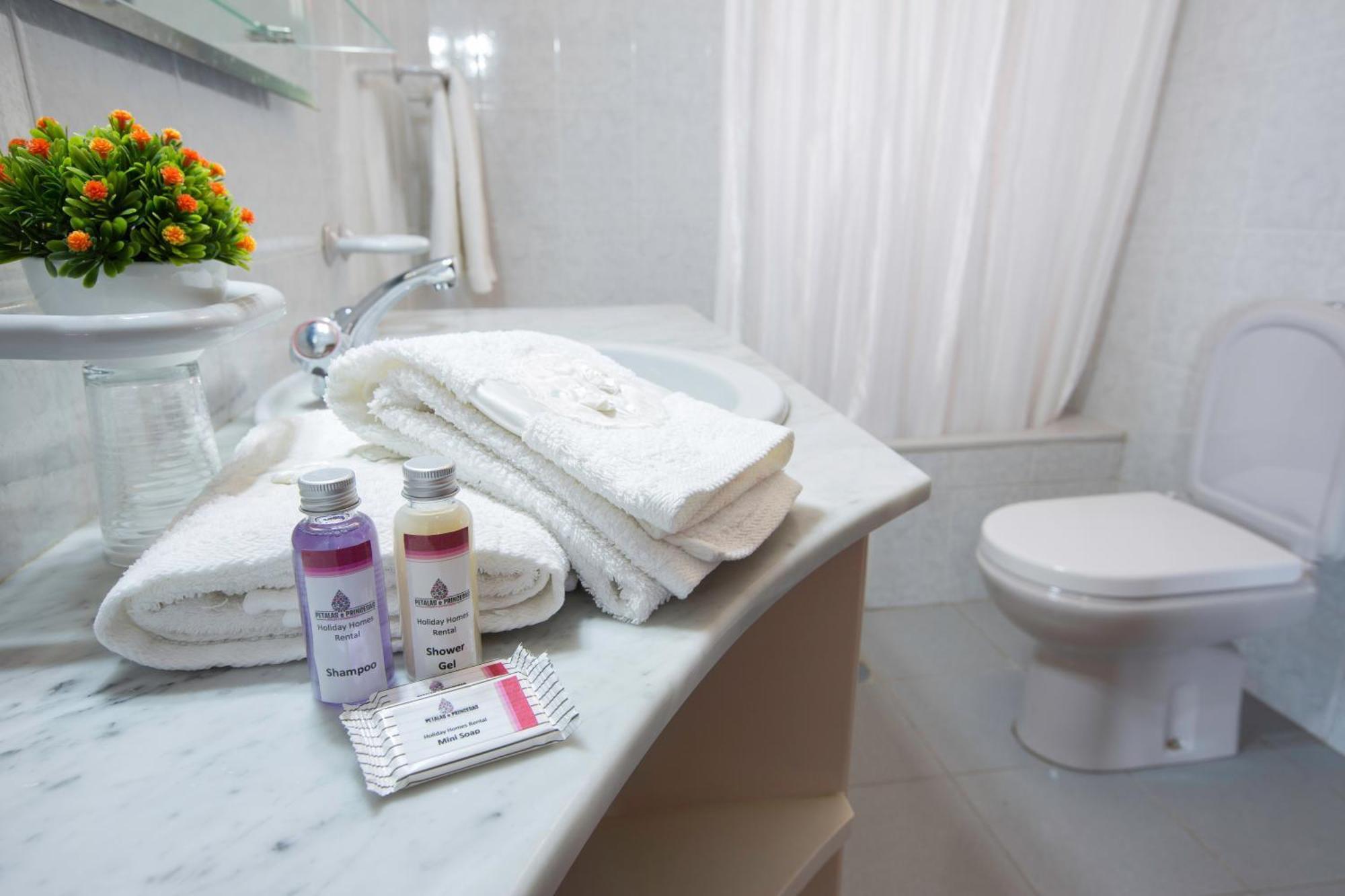 Charming Apartments In Funchal - Sao Goncalo Bilik gambar