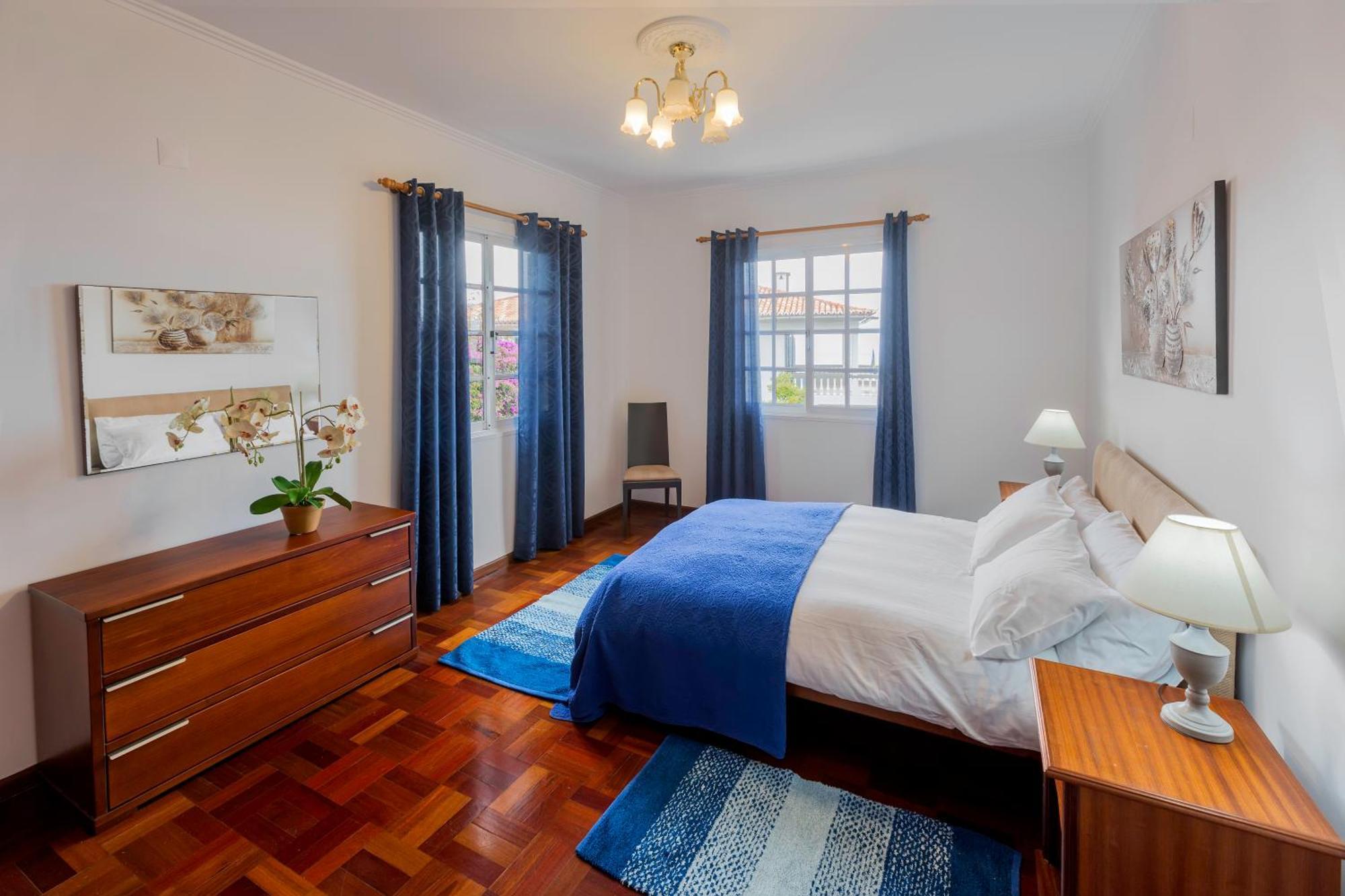 Charming Apartments In Funchal - Sao Goncalo Bilik gambar