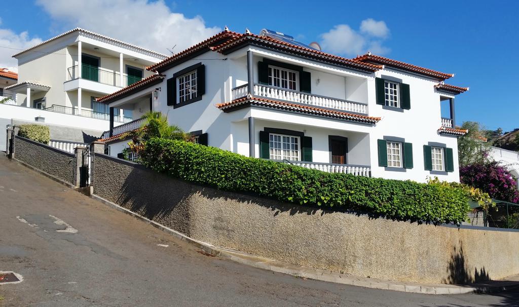 Charming Apartments In Funchal - Sao Goncalo Luaran gambar
