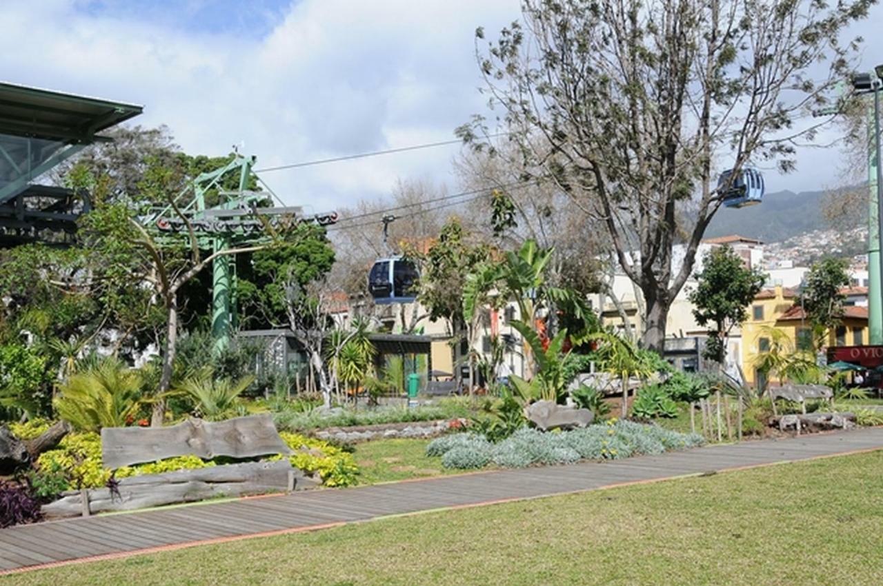 Charming Apartments In Funchal - Sao Goncalo Luaran gambar