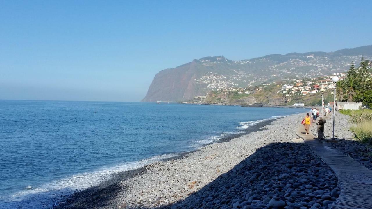 Charming Apartments In Funchal - Sao Goncalo Luaran gambar