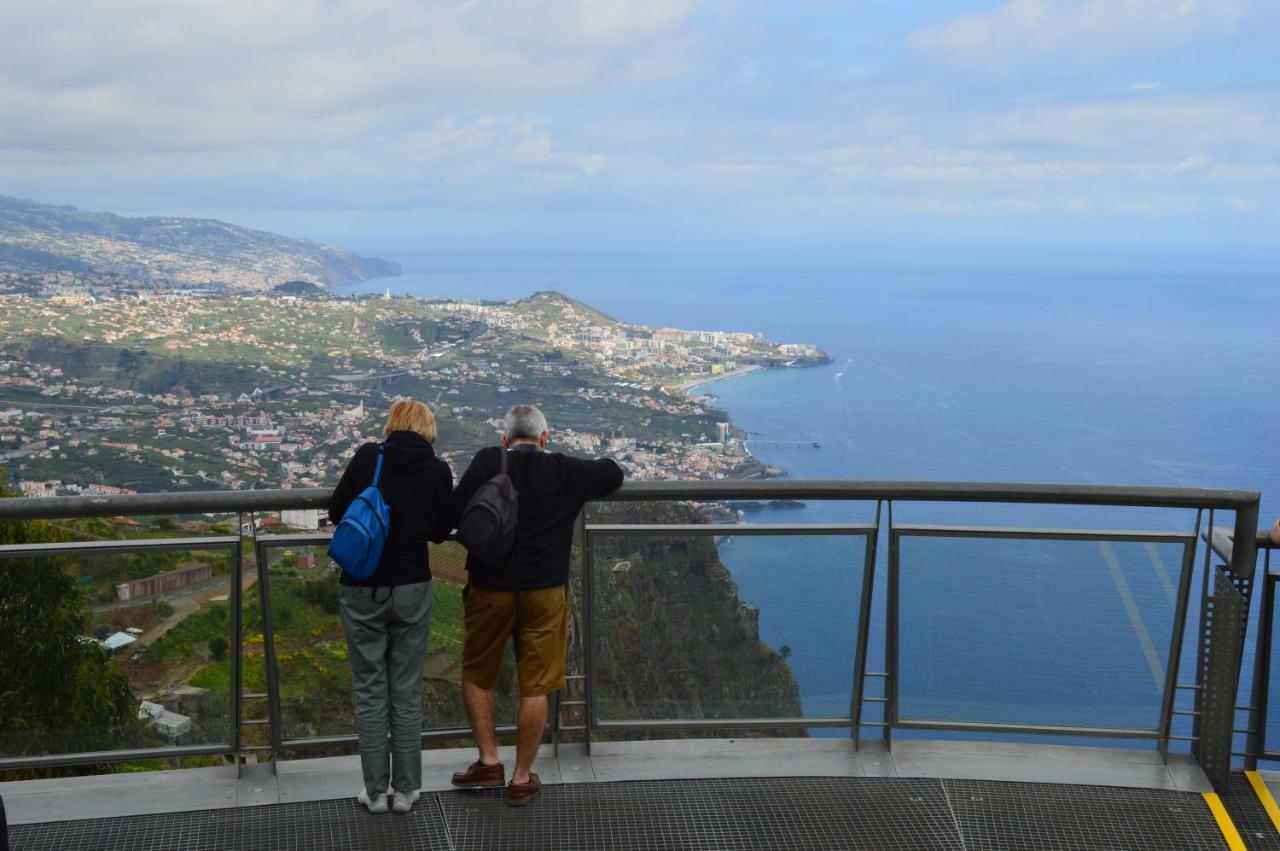 Charming Apartments In Funchal - Sao Goncalo Luaran gambar